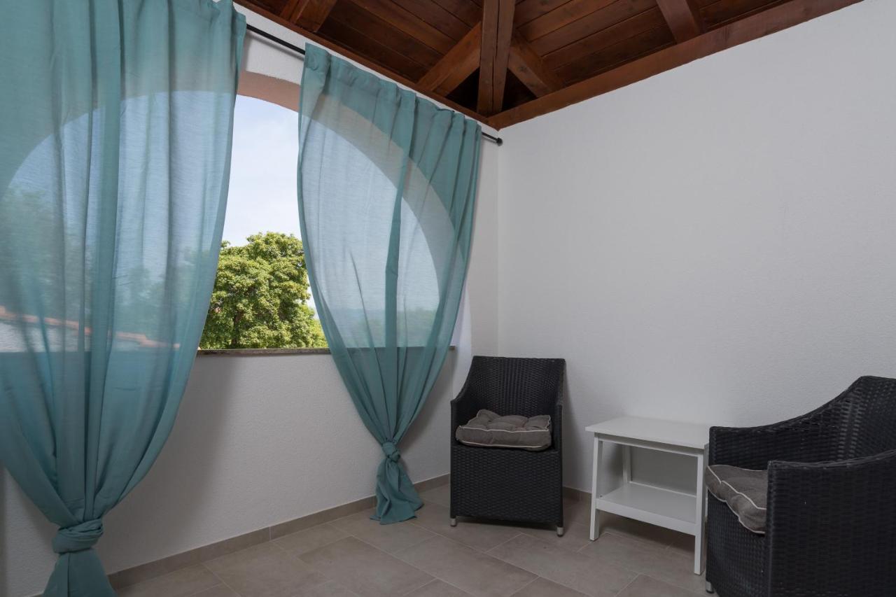Stone Lady Holiday Home With Pool&Hot Tub,Sauna,Bbq,Garden Rasopasno Eksteriør bilde