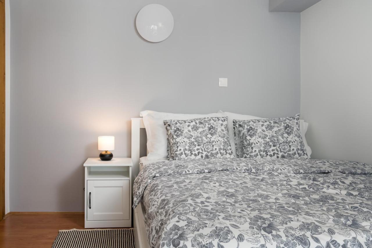 Stone Lady Holiday Home With Pool&Hot Tub,Sauna,Bbq,Garden Rasopasno Eksteriør bilde