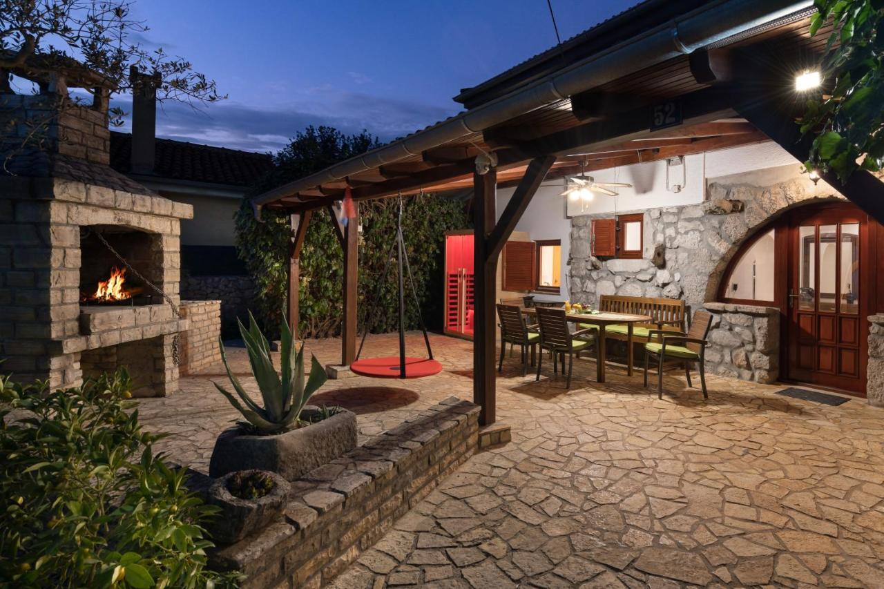 Stone Lady Holiday Home With Pool&Hot Tub,Sauna,Bbq,Garden Rasopasno Eksteriør bilde