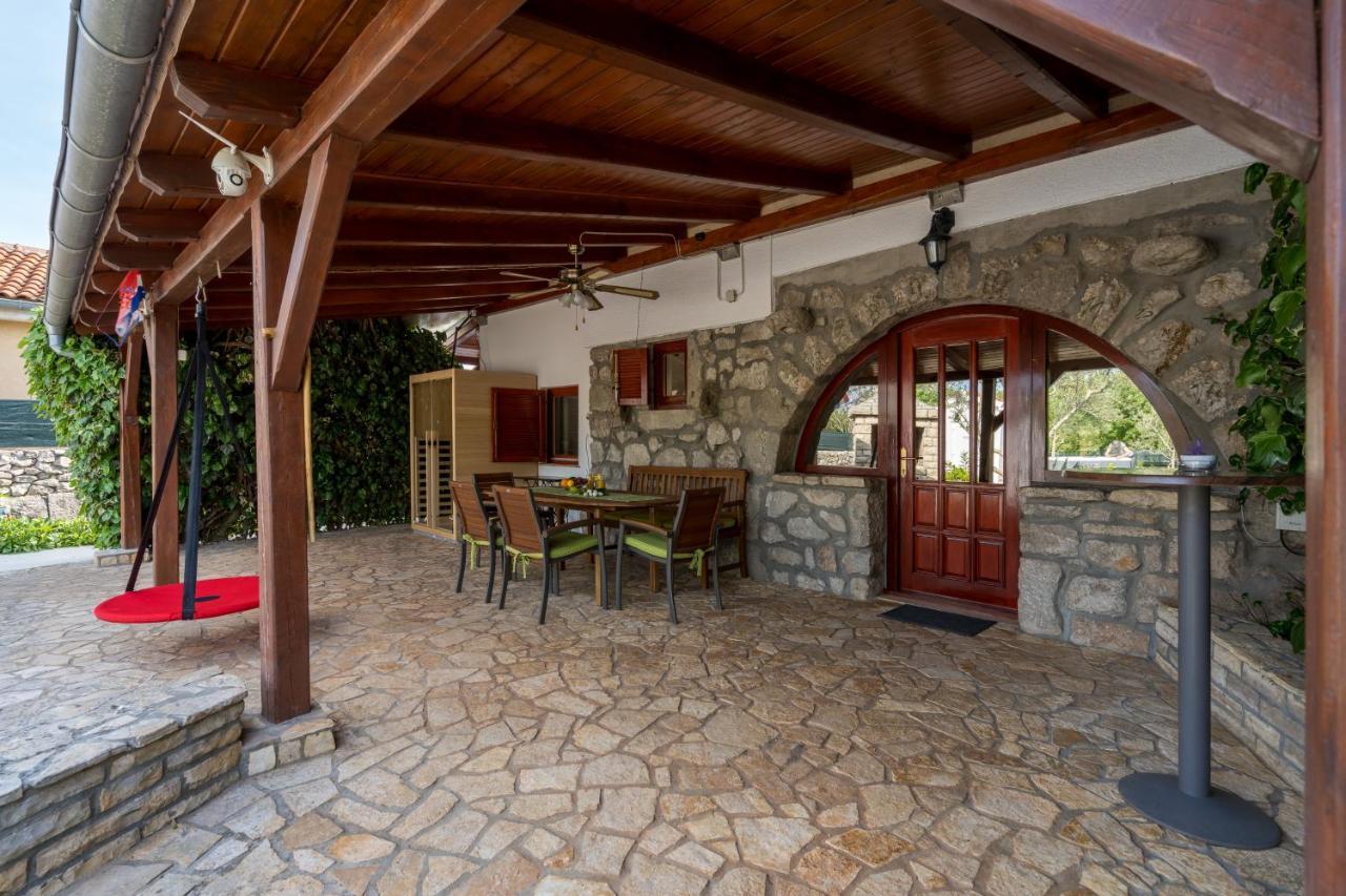 Stone Lady Holiday Home With Pool&Hot Tub,Sauna,Bbq,Garden Rasopasno Eksteriør bilde